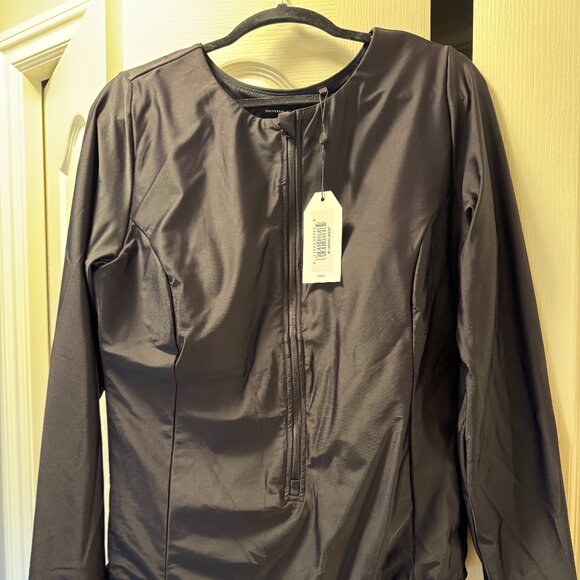 NWT Universal Standard Long-sleeved swim suit - M (18/20) - Picture 4 of 12